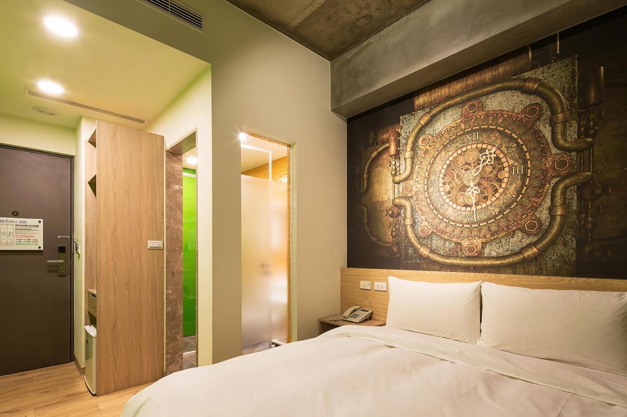 Check Inn Express Taichung Yizhong Eksteriør bilde